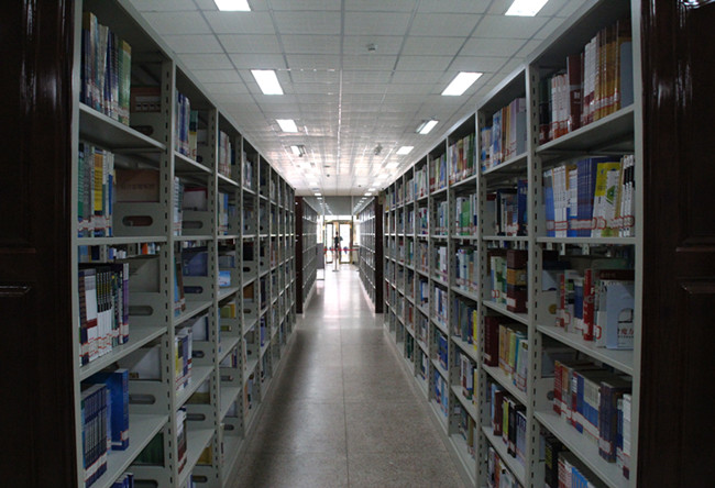图书馆3-长春光华学院